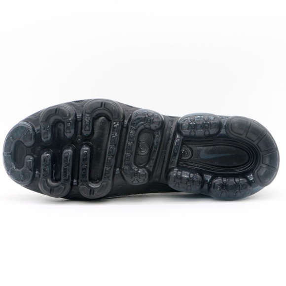 Women Nike air vapormax flyknit moc 2 athletic shoes - Picture 5 of 6